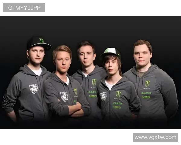 DOTASLAM大满贯赛事Alliance战队选手Handsken讨论辅助位团队协作 DOTASLAM大满贯赛事Alliance战队选手Handsken讨论辅助位团队协作